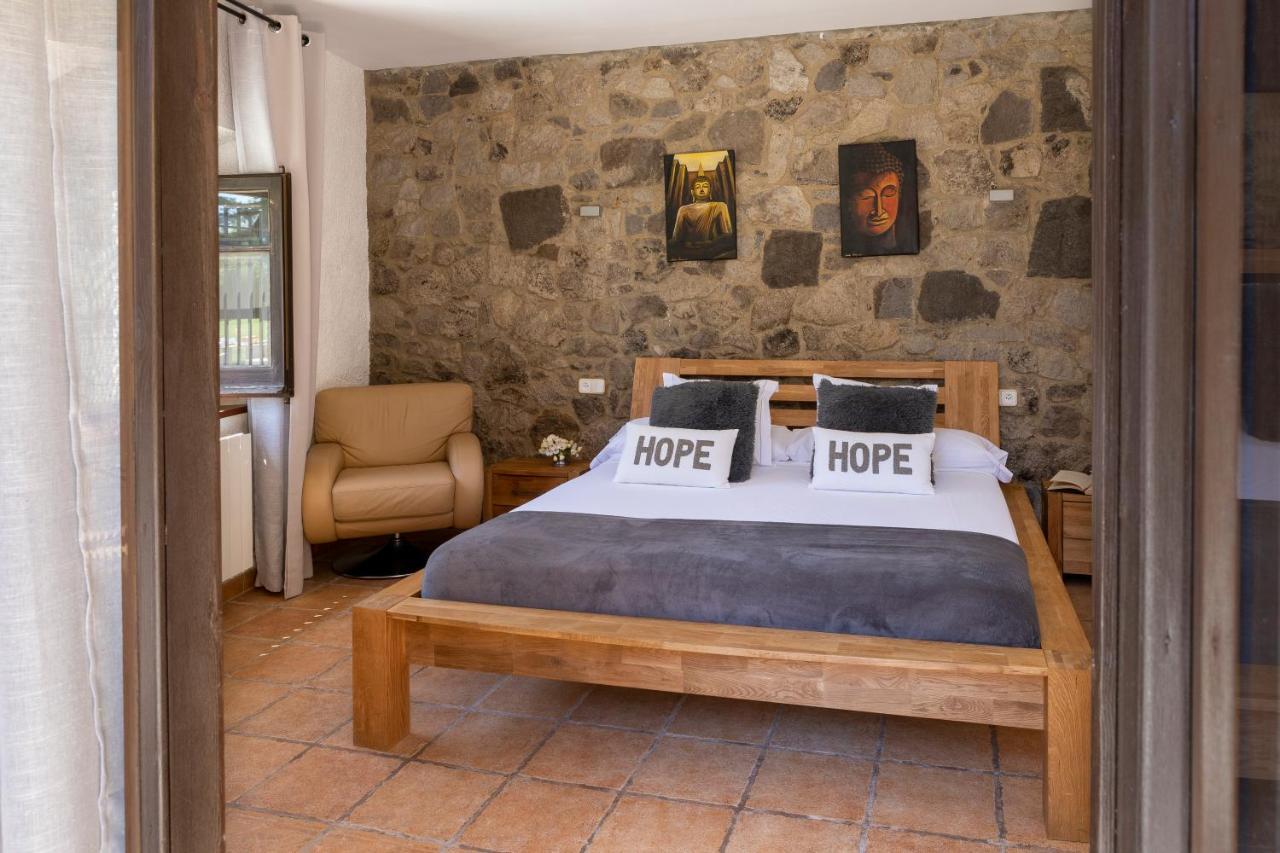 Somnis De L'Emporda Bed & Breakfast Vilacolum Bagian luar foto